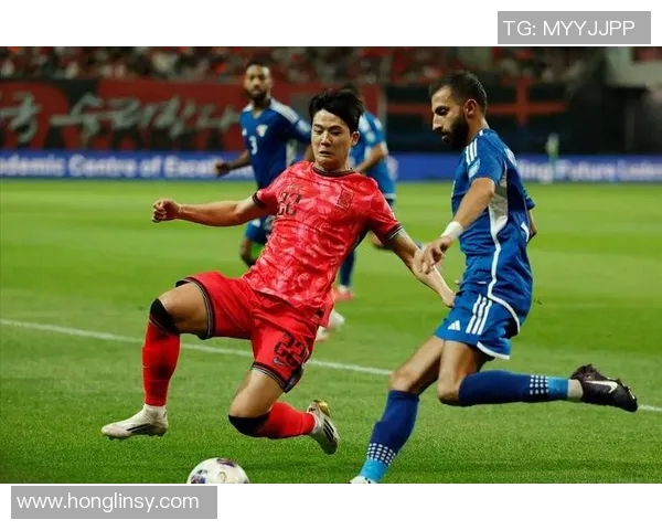 中国足球迎战科威特球队期待精彩对决展现实力与风采